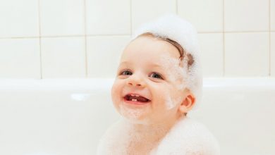 تصویر از نکاتی در مورد حمام کردن کودک نوپا